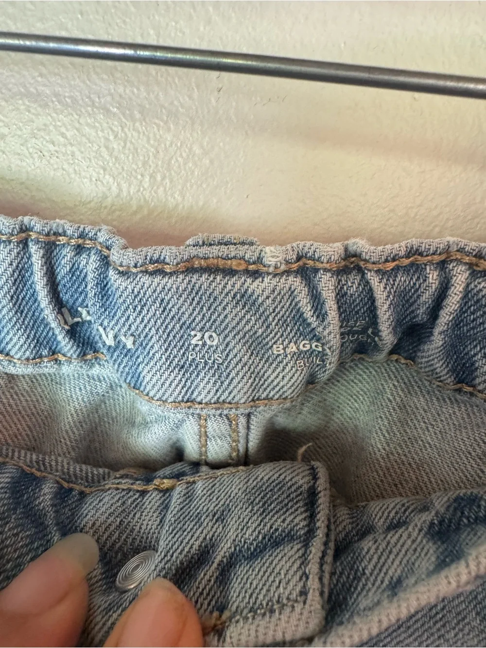 Old Navy Distressed Wide-Leg Kids Jeans - Light Blue & Black